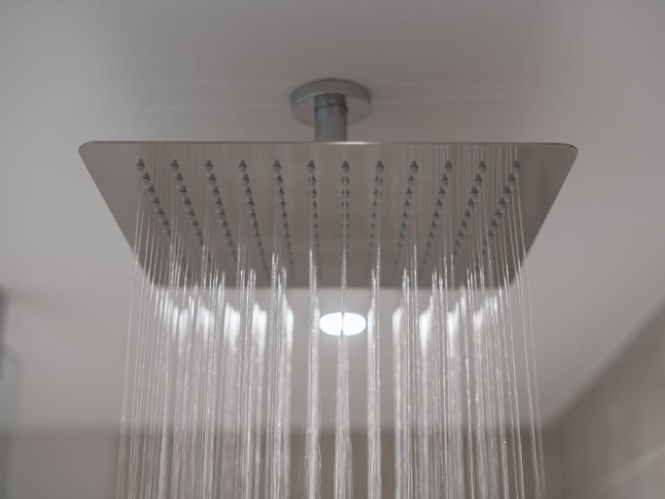 Shower room | The Woodshed - Green Valley, Ubbeston, near Halesworth