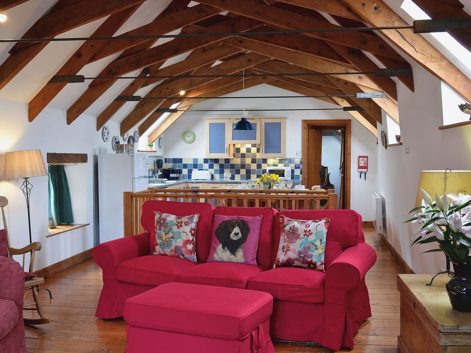 Open plan living/dining room/kitchen | Wheeldon Farm Adventure Cottages - Monkshood, Halwell, nr. Totnes
