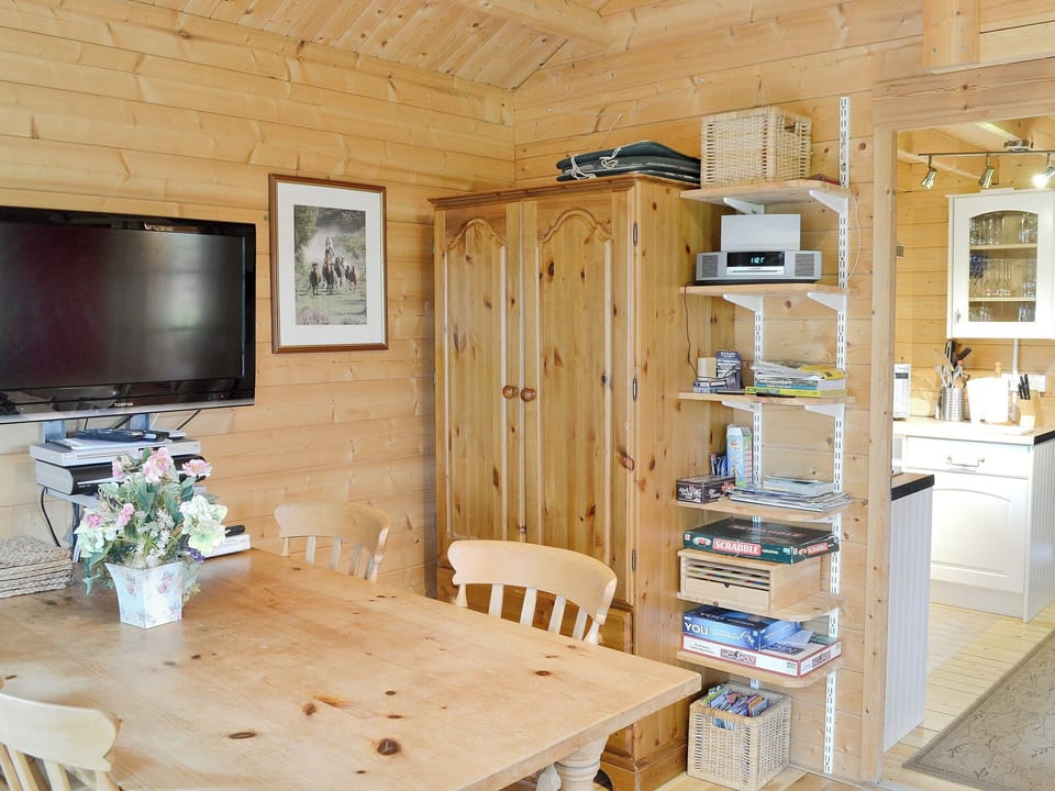 Living room/dining room | Forest Lodge, Furze Hill, nr. Fordingbridge