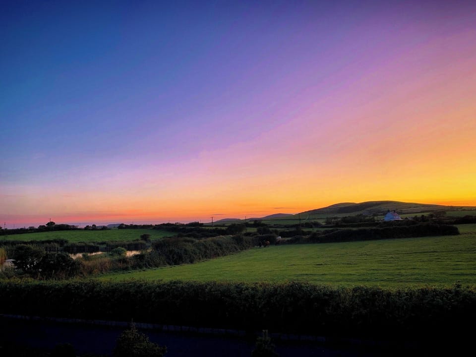 Surrounding area | Hafen Deg - Bodrydd, Rhoshirwaun, near Pwllheli