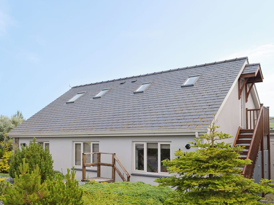 Wonderful first floor apartment | Hafen Deg - Bodrydd, Rhoshirwaun, near Pwllheli