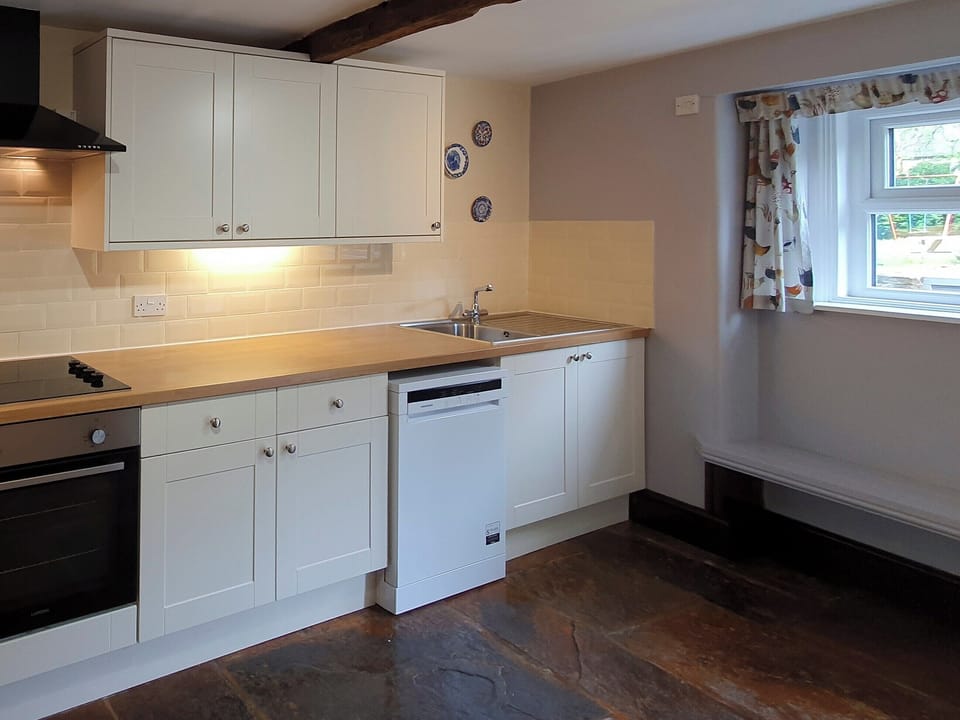 Kitchen | Delph House - Grange Farm Cottages, Draughton, Skipton