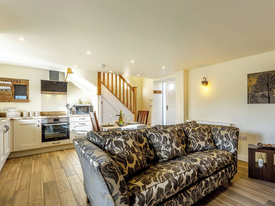 Open plan living space | East Cottage - Burton Row, East Brent, near Weston-super-Mare