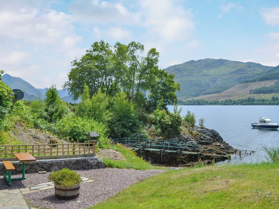 Beautiful Loch on the doorsteo | Waterside - Mullardoch Cottages, by Inverinate, Kyle