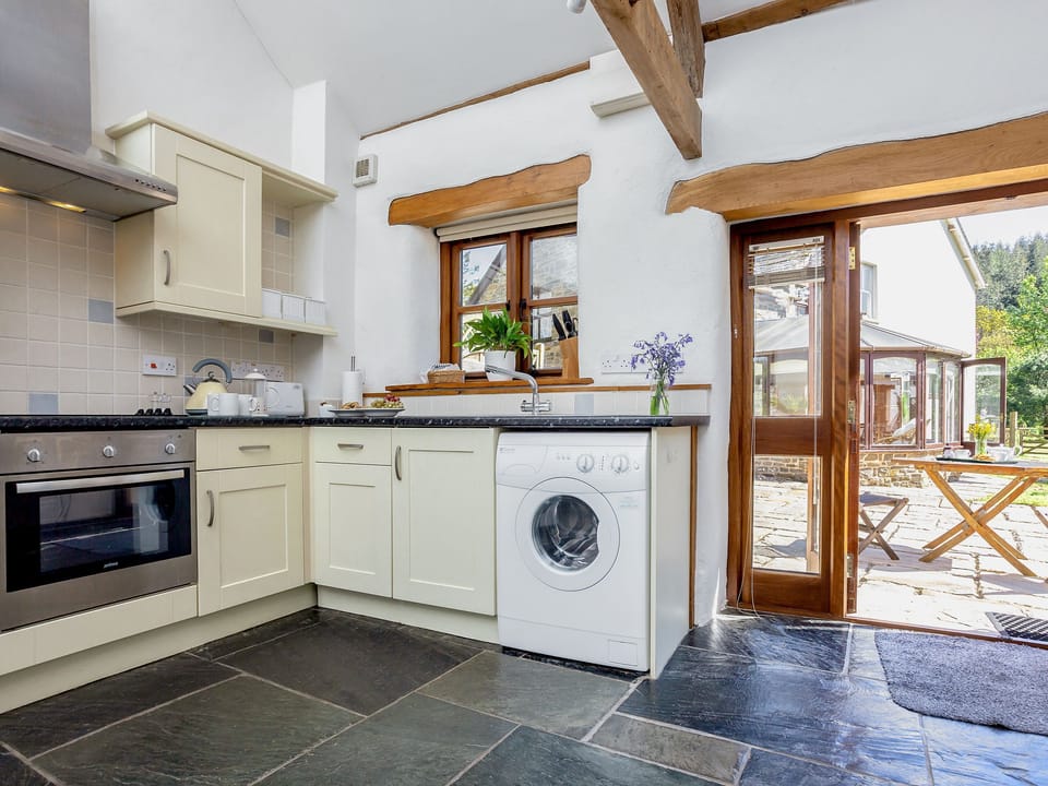 Kitchen | Old Dairy - Park Mill Farm, Chulmleigh