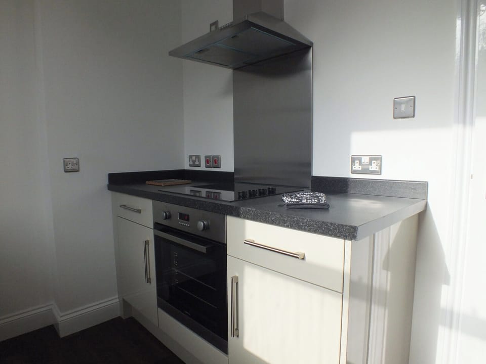 Kitchen | Lower Pantiles Apartment, Tunbridge Wells