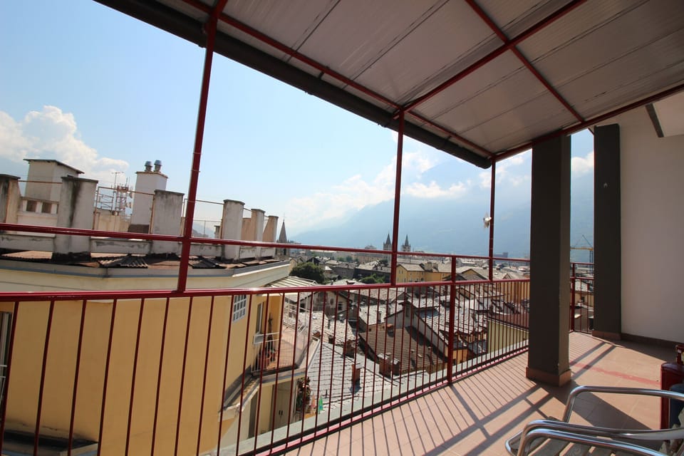 Panoramic Balcony Lovely Panoramic View Apartment - Solo Affitti Brevi