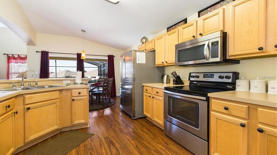 Sweet Home Vacation Home Rentals, Top Resorts Florida Emerald Island Resort