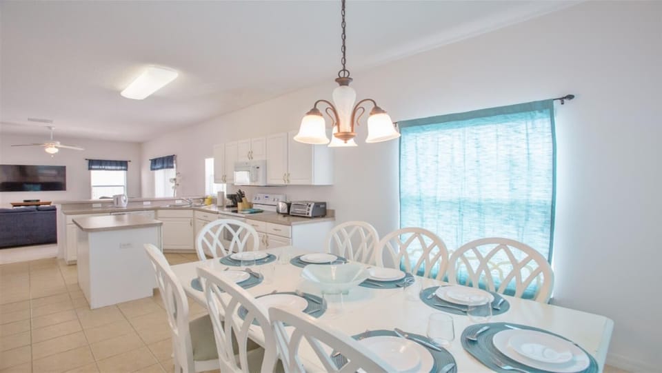 Sweet Home Vacation Home Rentals, Top Resorts Florida Highgate at Legacy Park