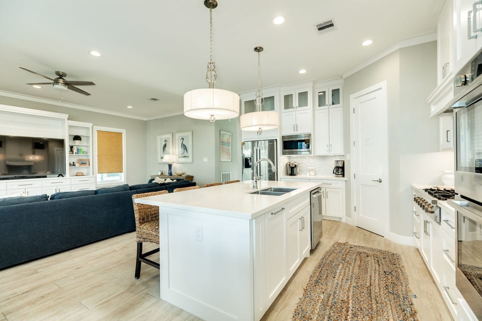 Open layout keeps the family chef in on the fun