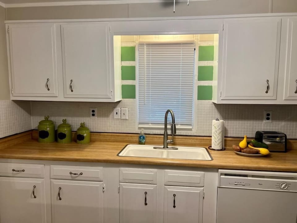 Kitchen -2