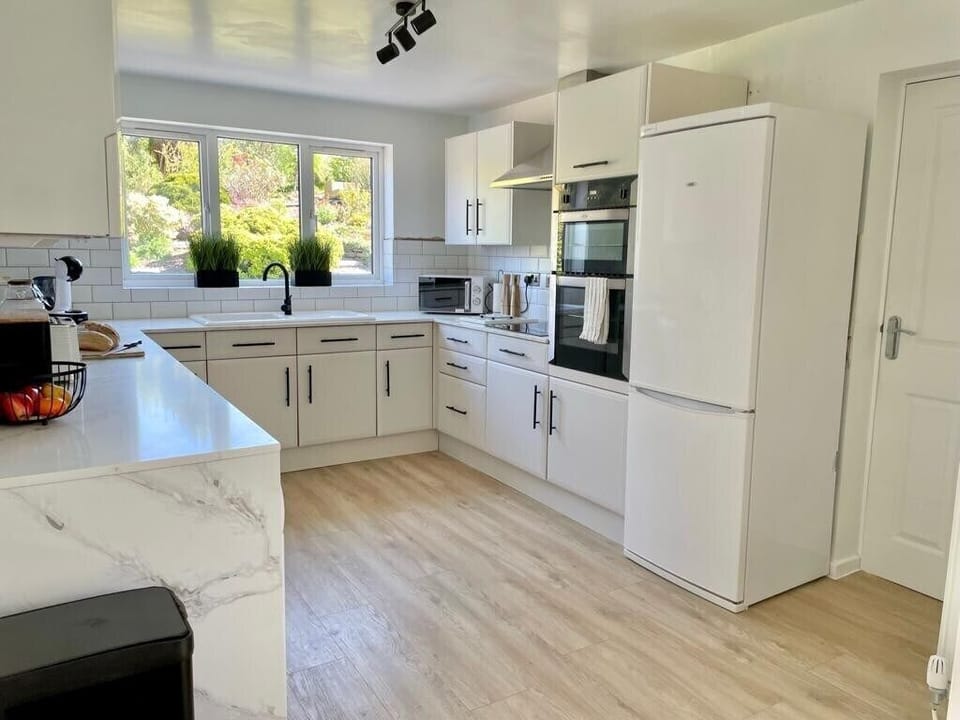 Bungalow Kitchen