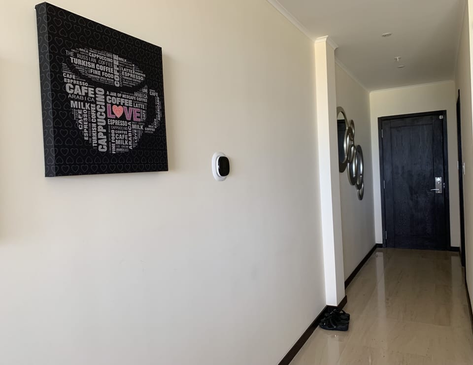 Condo entrance hallway