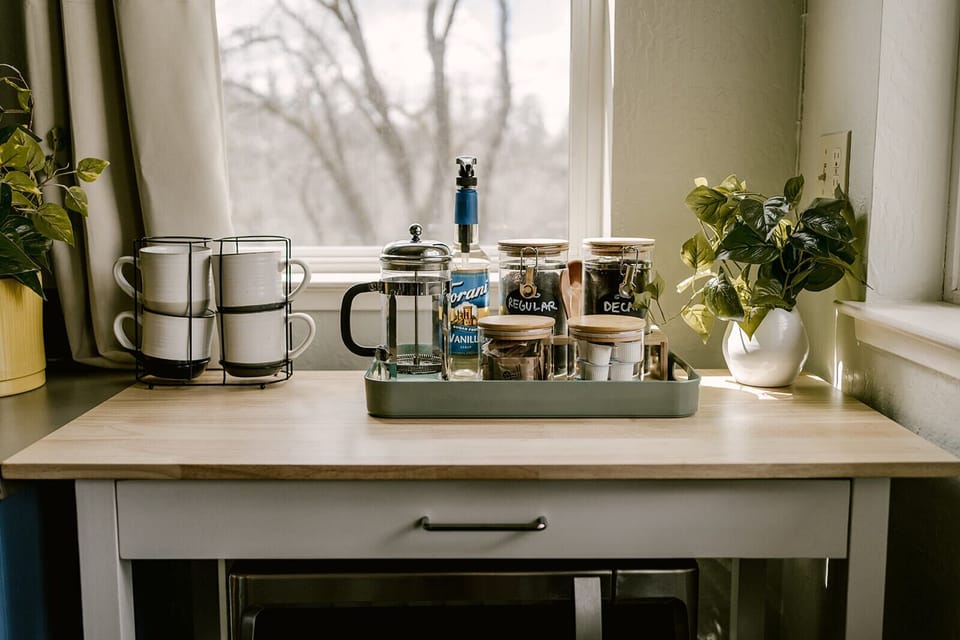 Complementary coffee, decaf, tea, creamer, sugar and vanilla syrup
