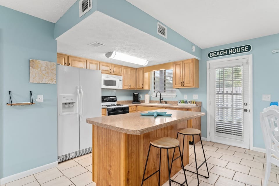 Kitchen view, docking station.