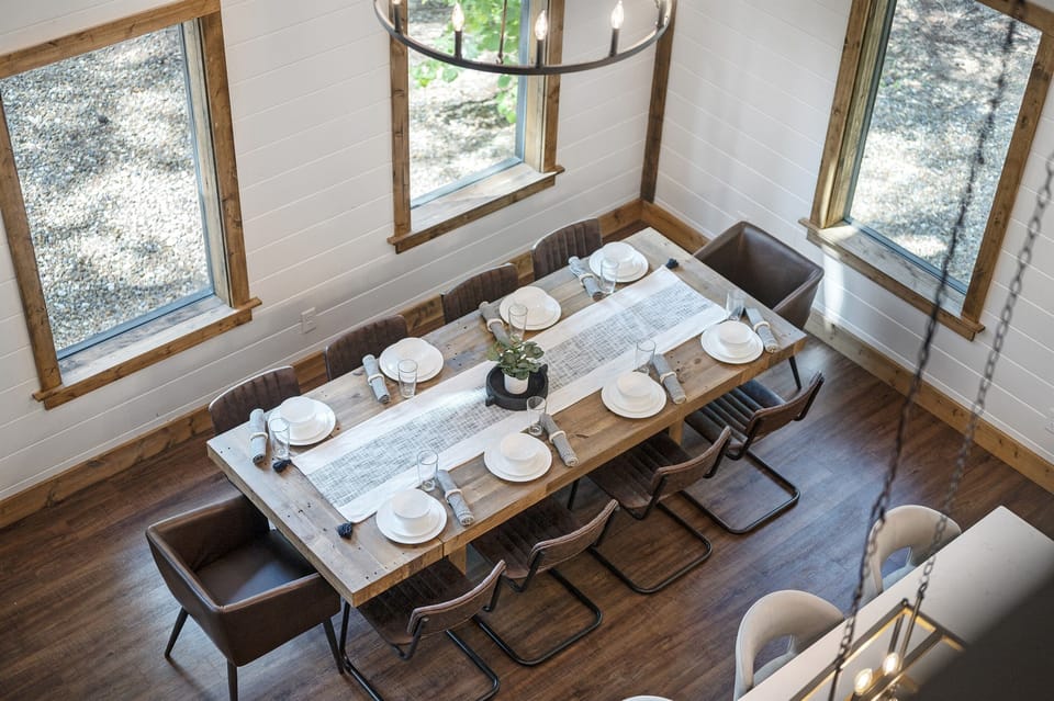 Dining Room Seating for 10