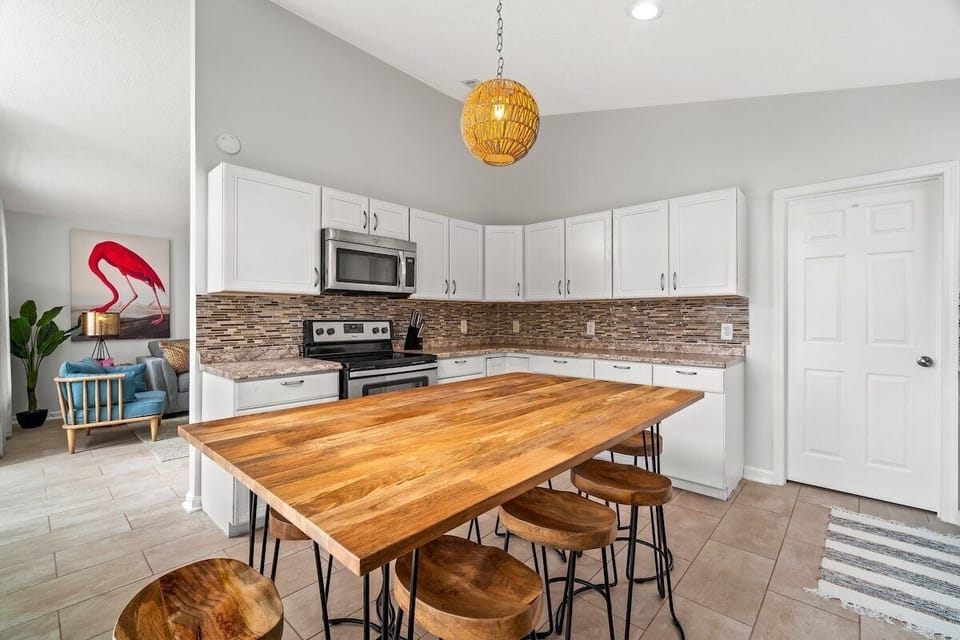 Dining \ Kitchen