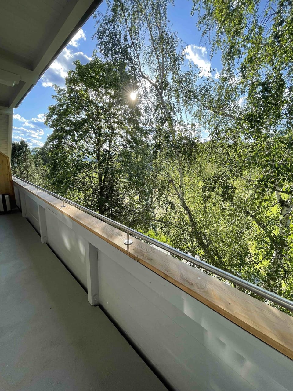 balcony