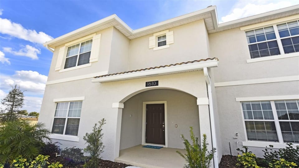 Sweet Home Vacation Home Rentals, Top Resorts Florida Champions Gate Resort
