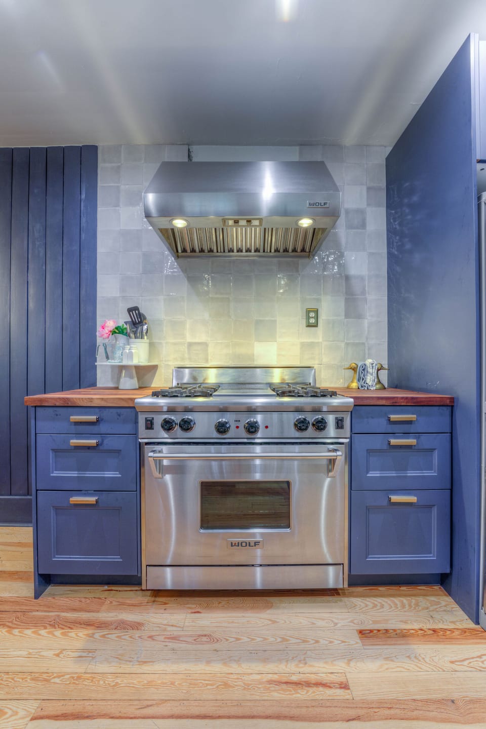 Chefs kitchen. Wolf appliances. 