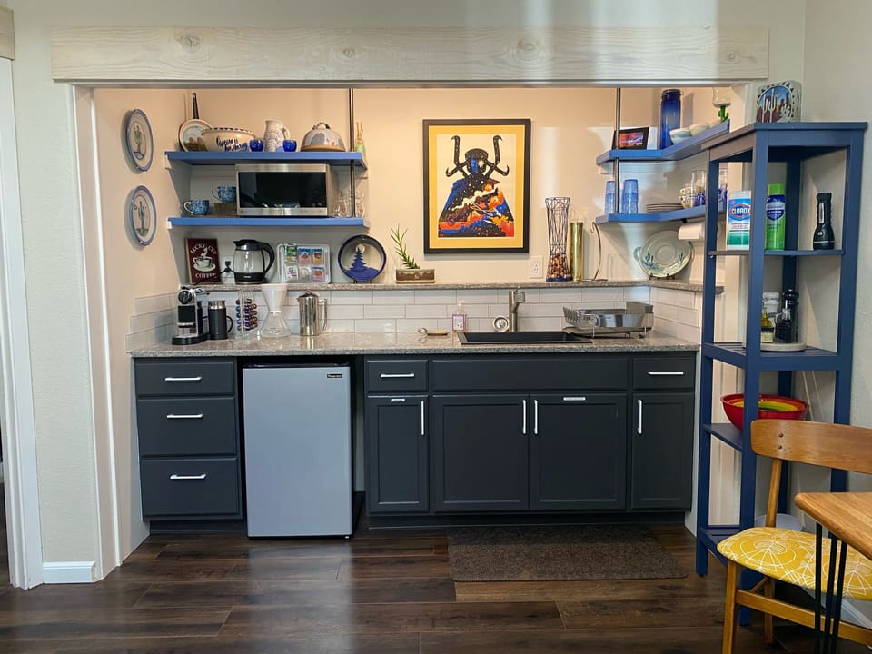 Kitchenette