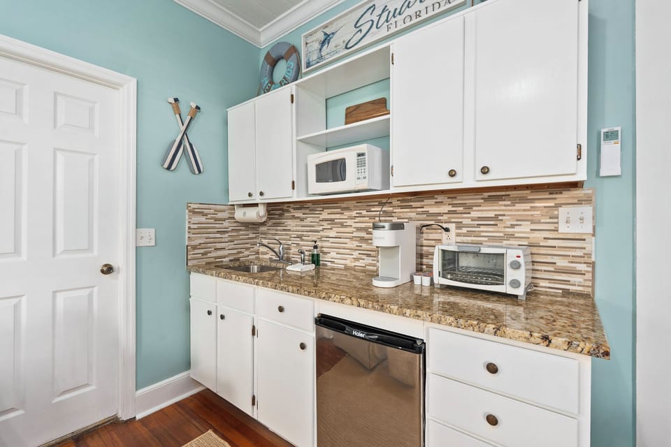 kitchenette