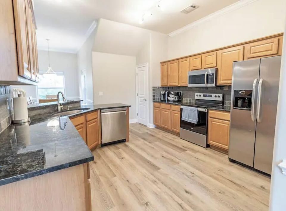 Fully stocked kitchen.