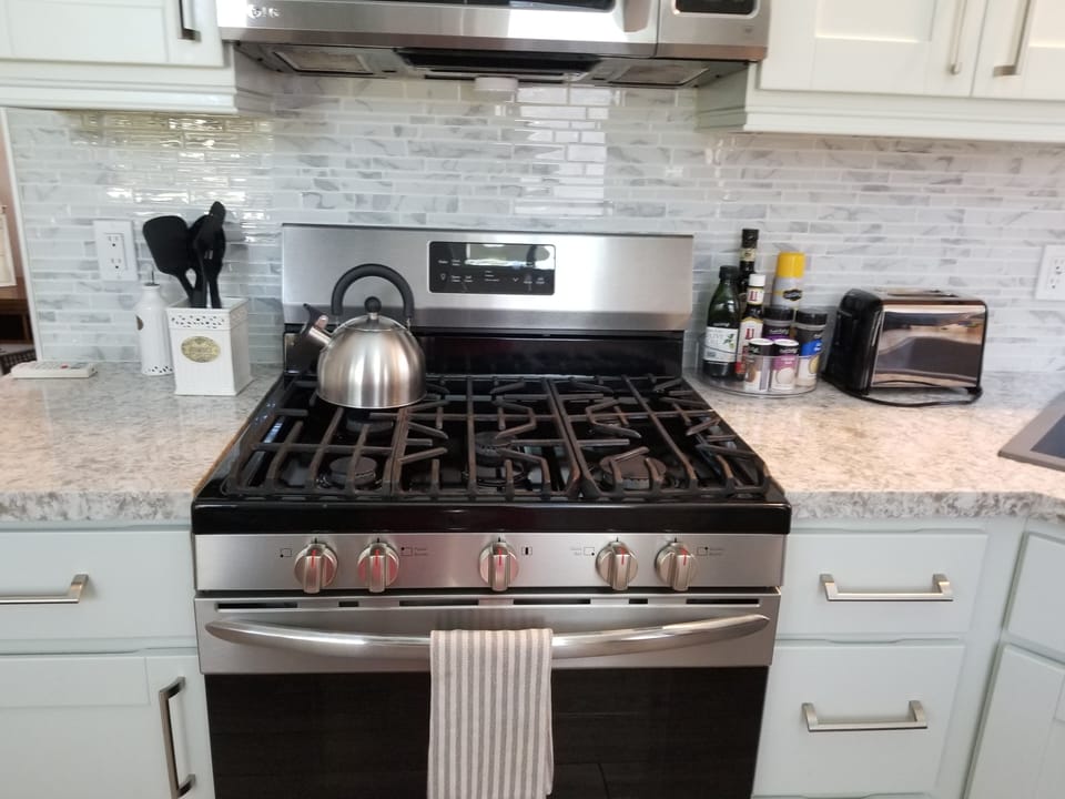 5 Burner Stove and Oven