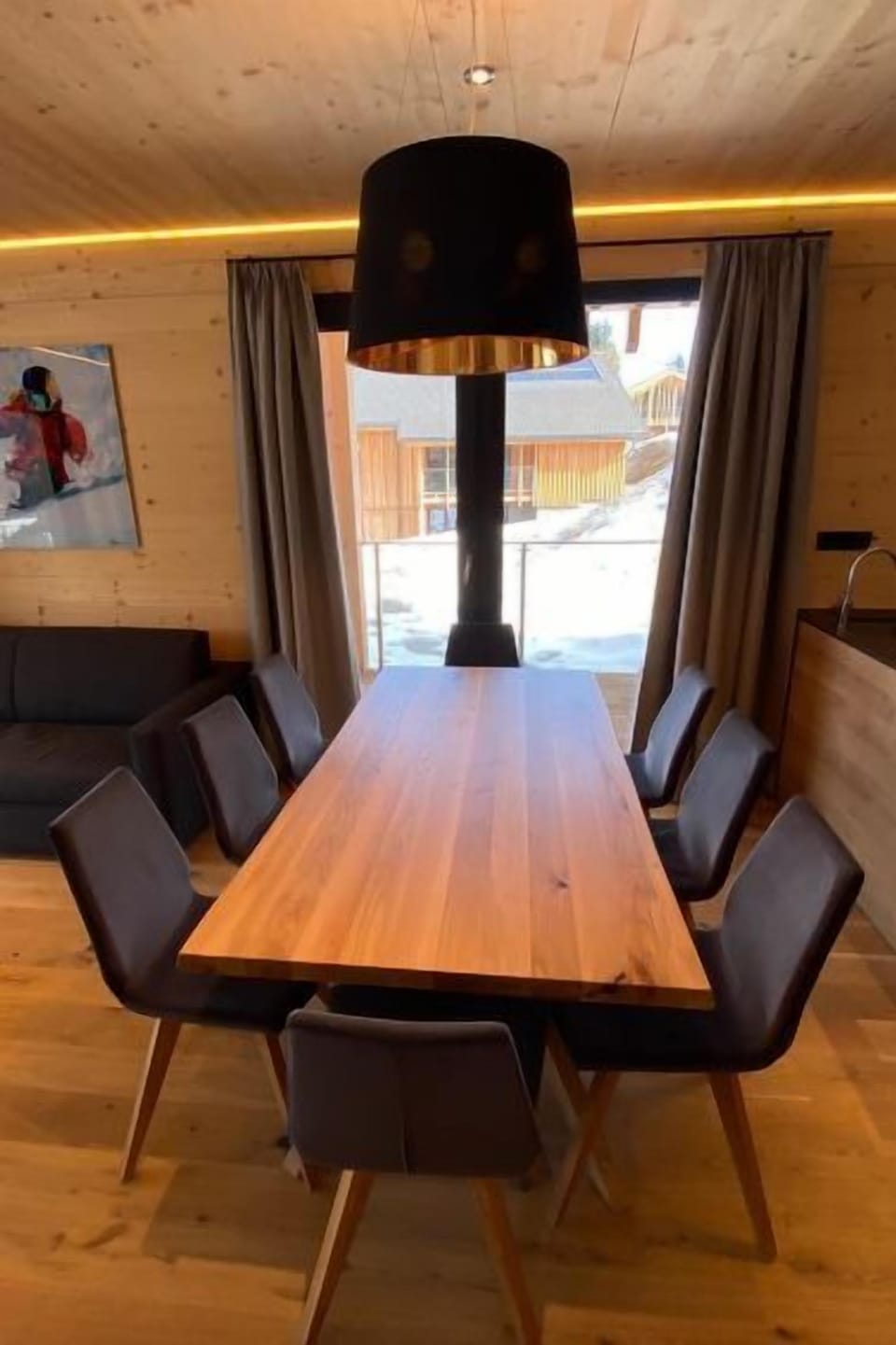 Kitchen / Dining Room