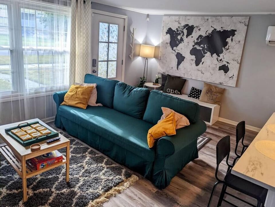 E618b892 a605 42f1 829e 83e48c93c094