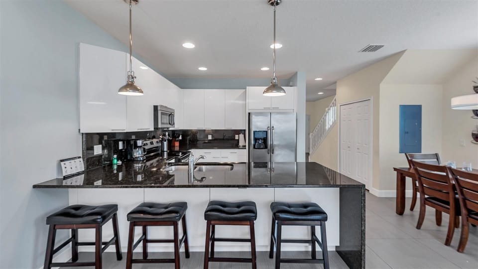 Sweet Home Vacation Home Rentals, Top Resorts Florida Serenity