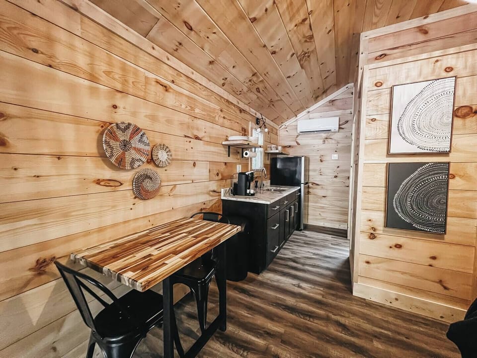 small dining table for 2