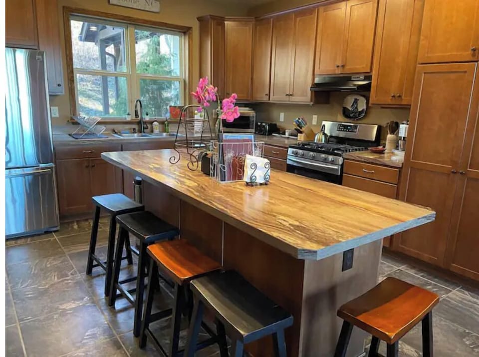 Large kitchen with island seating for 5