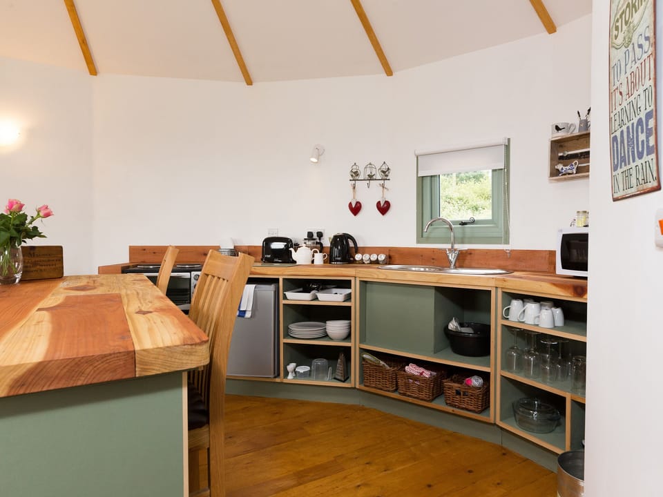 Open plan living space | Olive - Buttercup Barn Retreats, Wootton Bridge