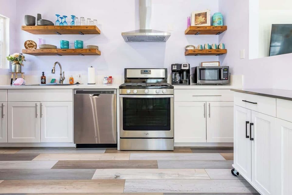 Well equipped kitchen
