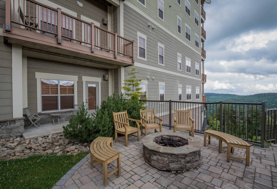 Terrace fire pit