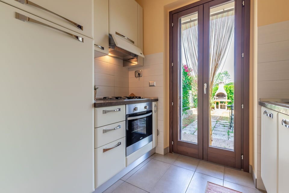 Balcony / Terrace / Patio, Kitchen