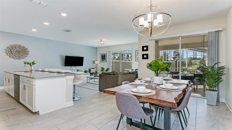 Sweet Home Vacation Home Rentals, Top Resorts Florida Solara Resort