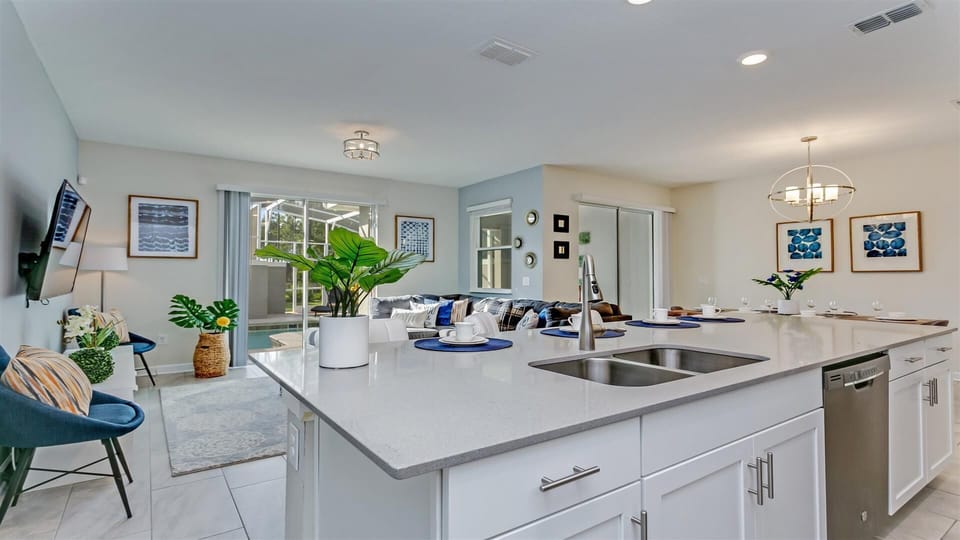Sweet Home Vacation Home Rentals, Top Resorts Florida Solara Resort