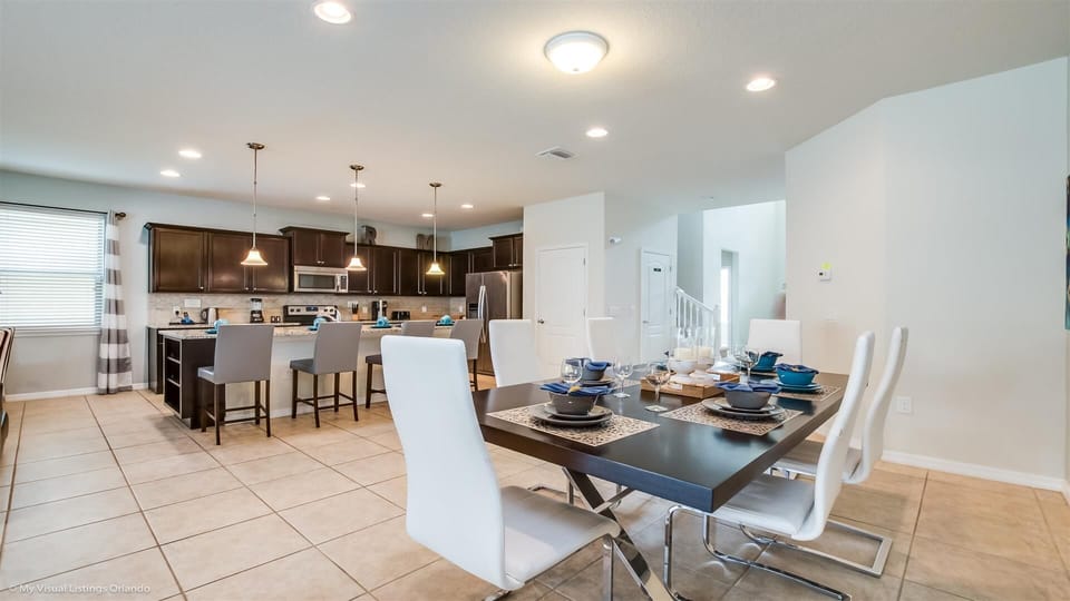 Sweet Home Vacation Home Rentals, Top Resorts Florida Windsor At Westside Resort