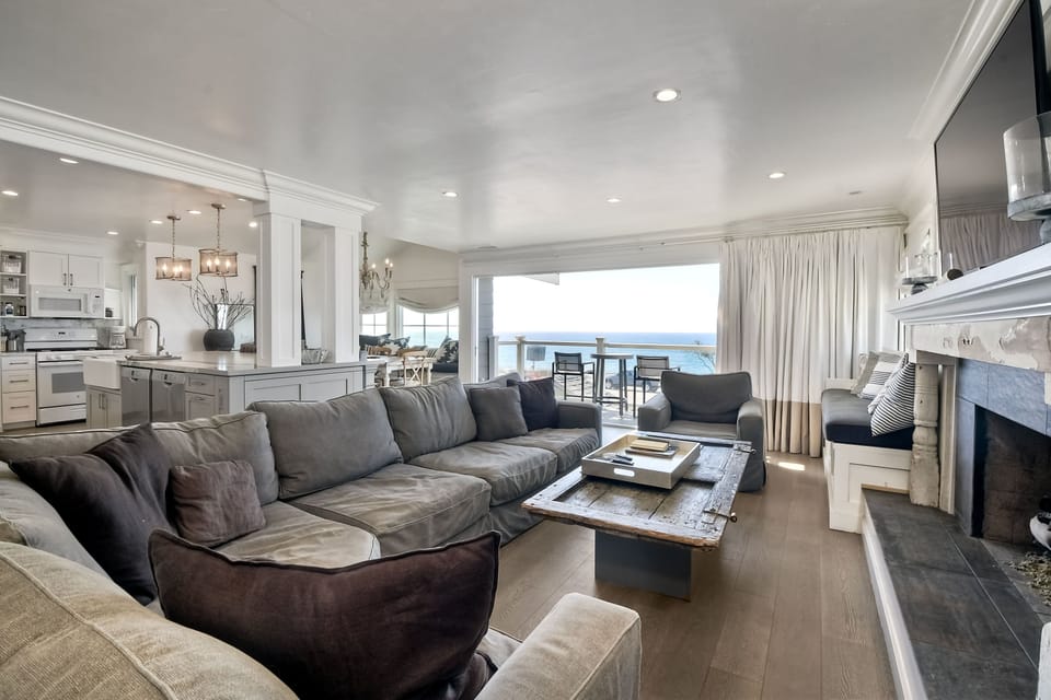 Take in the ocean from anywhere in the living room