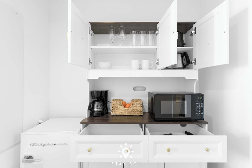 Kitchenette