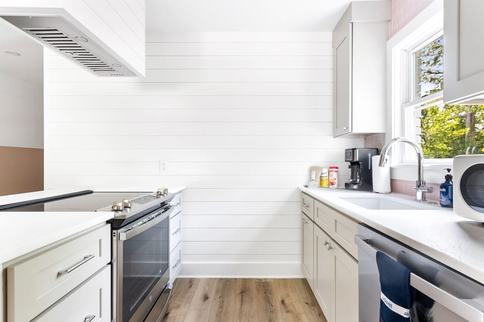 Fully Stocked Kitchen