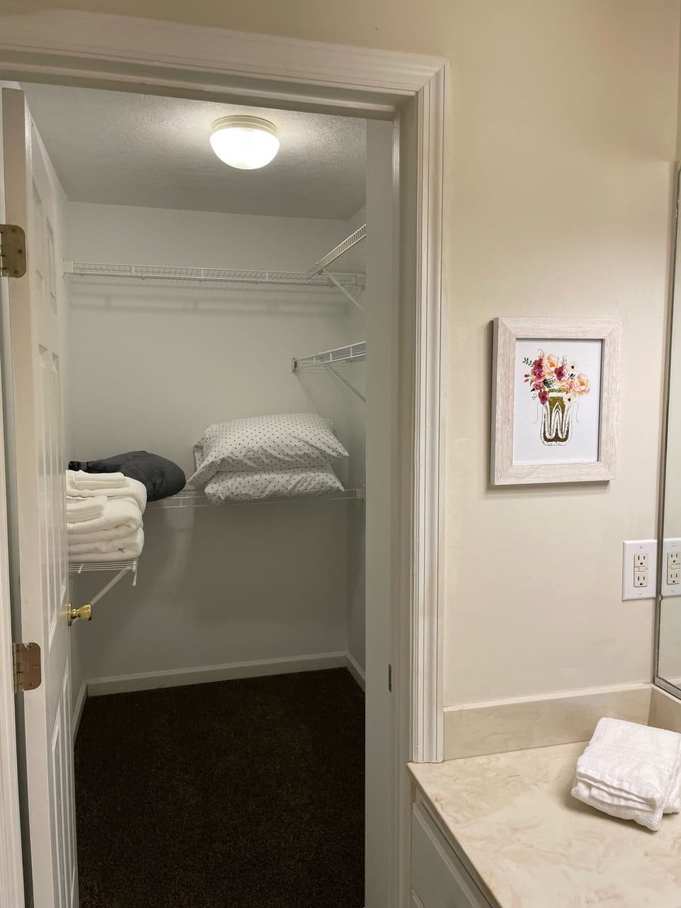 Walk-in closet