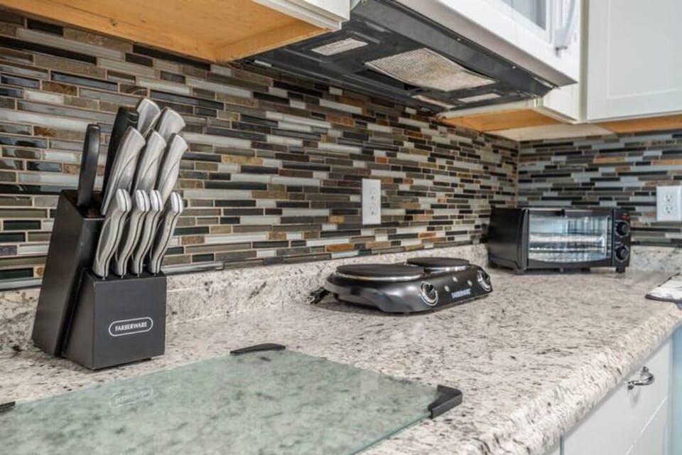 Kitchen utensils