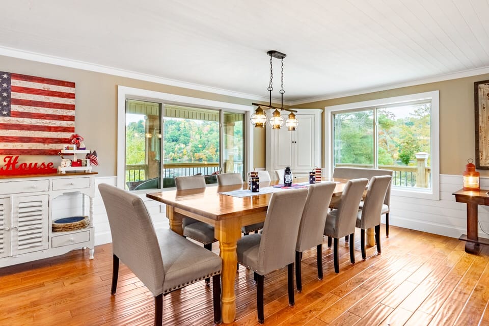 Upper level dining table for 12 with lake views