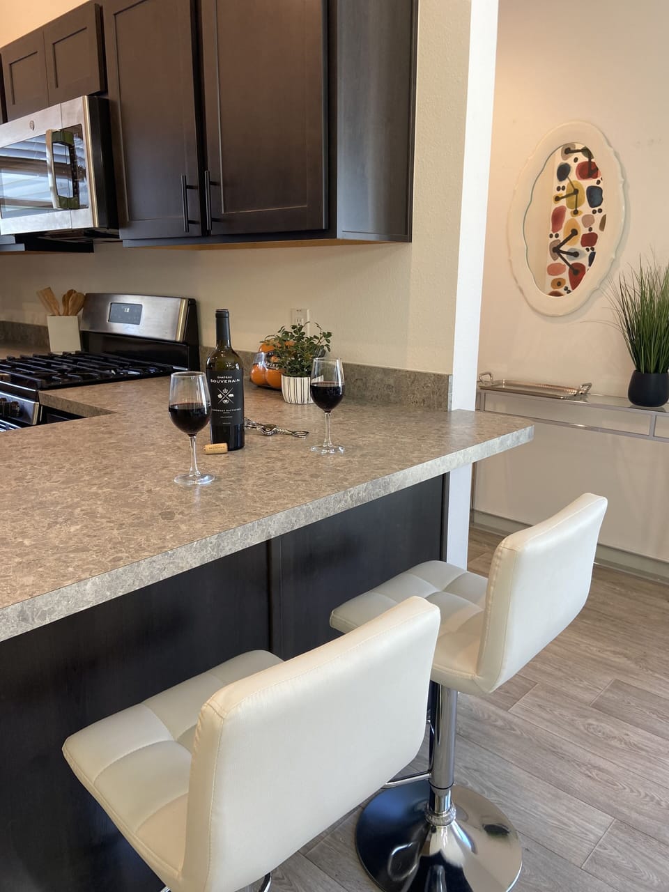 Breakfast bar so friends can relax and the chef is never lonely