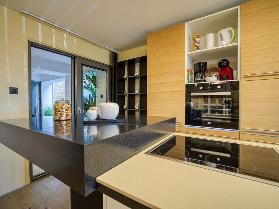 Furniture, Cabinetry, Property, Countertop, Table, Wood, Shelving, Building, Shelf, Interior Design