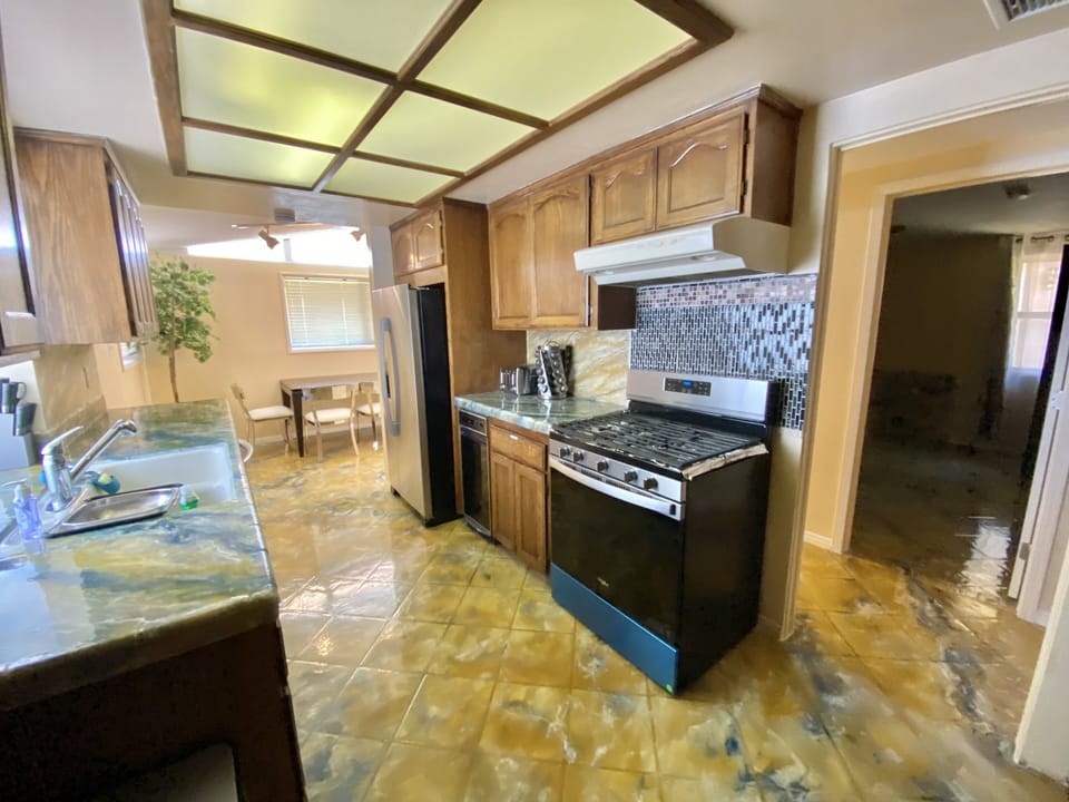 Private kitchen