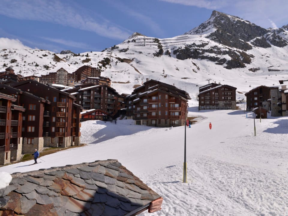 Snow and ski sports